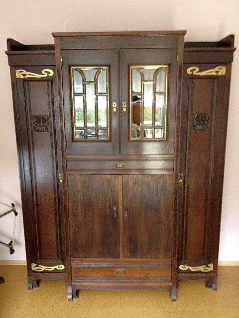 Schrank